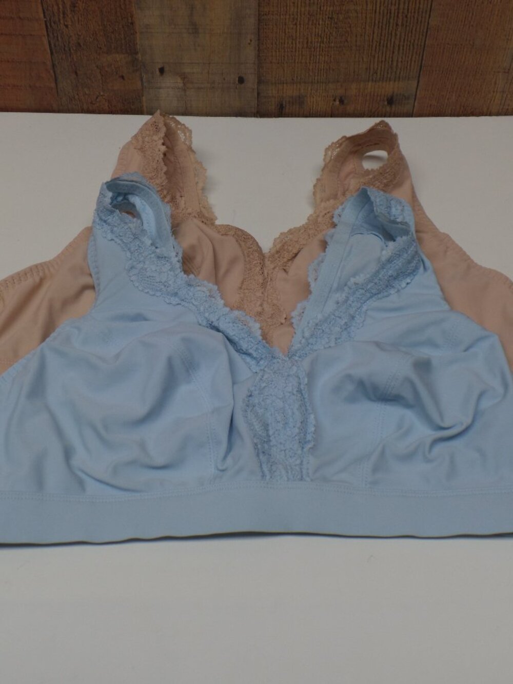 Breezies Soft Micro Lace Trim Wirefree Bra Set of 2 Size 2X Style A391529